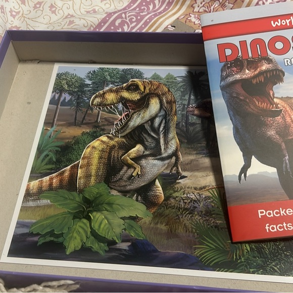 Dinosaurs Educational Jigsaw & Book Set - Perfect for Kids! - Picture 2 of 3